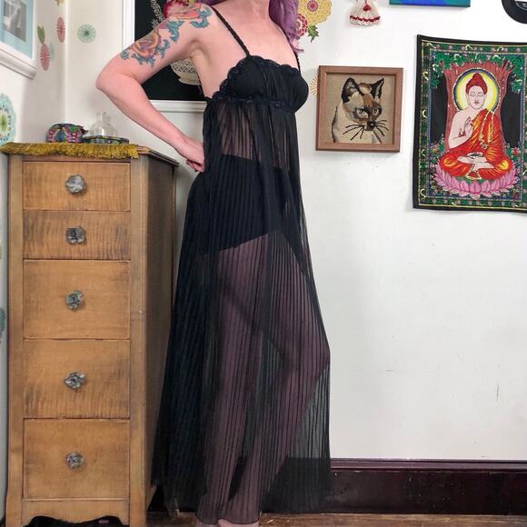 Vintage Black Chiffon Nightgown, Sheer Accordion Pleat Nightie Sz Small - Picture 6 of 12
